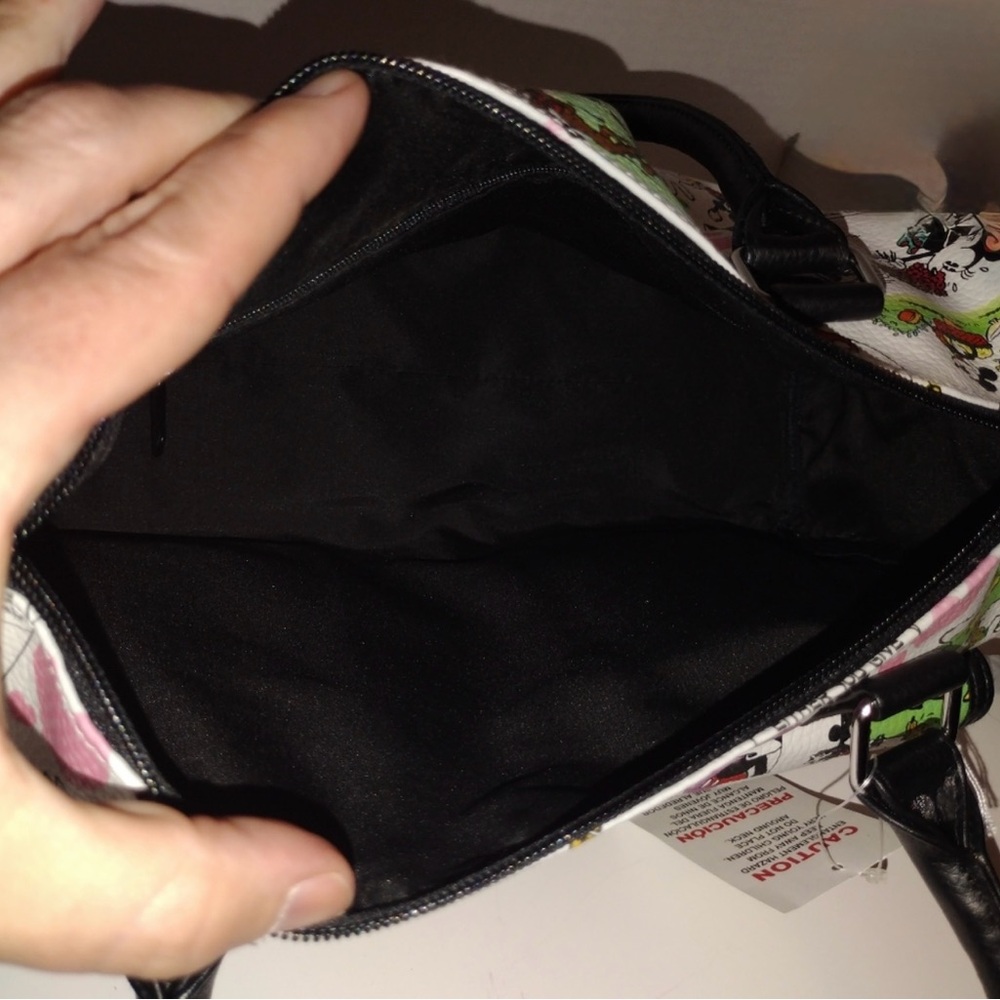 Disney Parks Exclusive,large nwt bag - Picture 5 of 7